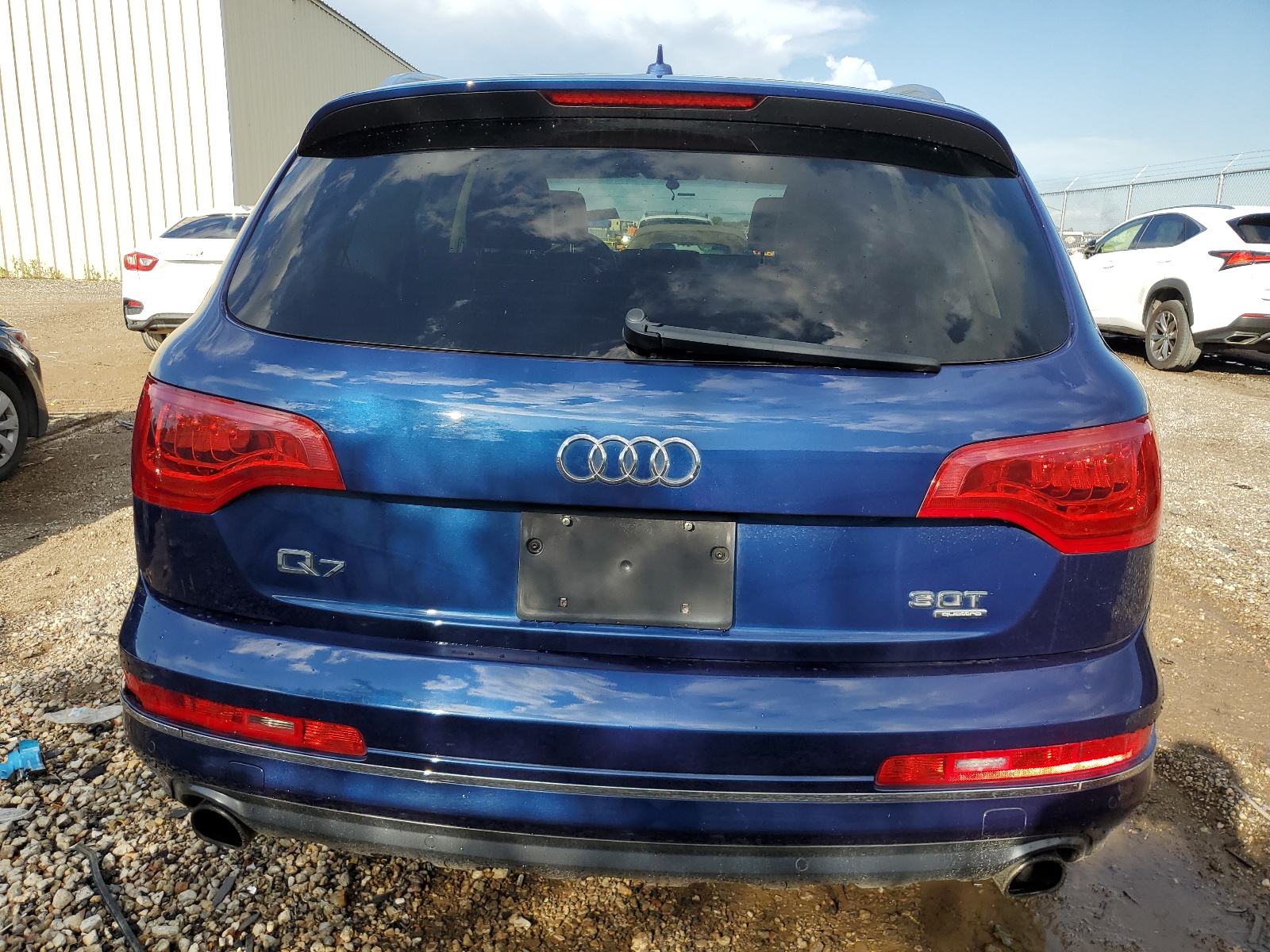 WA1LGAFEXFD019510 2015 Audi Q7 Premium Plus