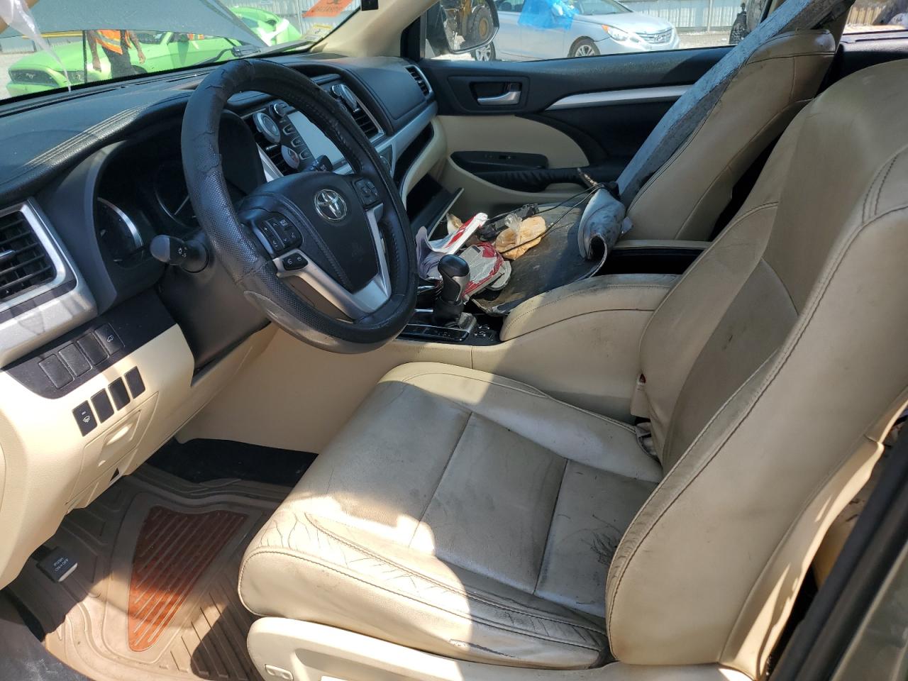 2015 Toyota Highlander Xle VIN: 5TDJKRFHXFS075455 Lot: 66302144