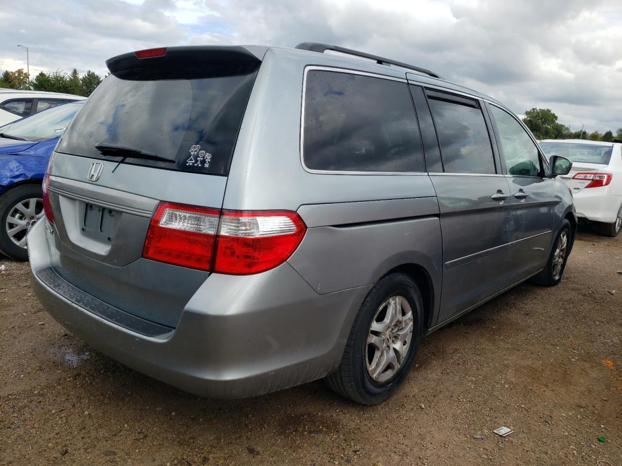 2007 Honda Odyssey - Image 3