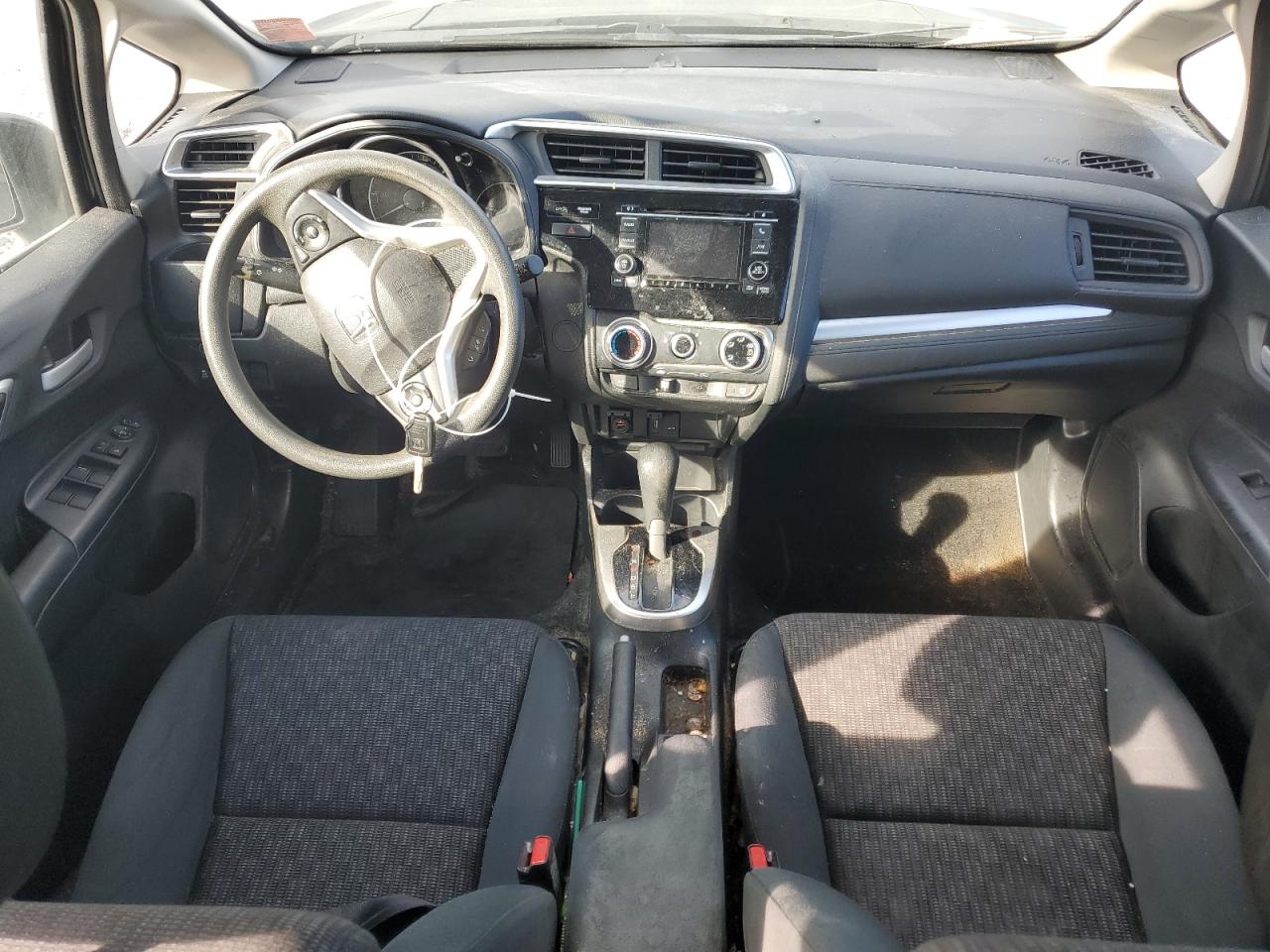 3HGGK5H58HM706326 2017 Honda Fit Lx