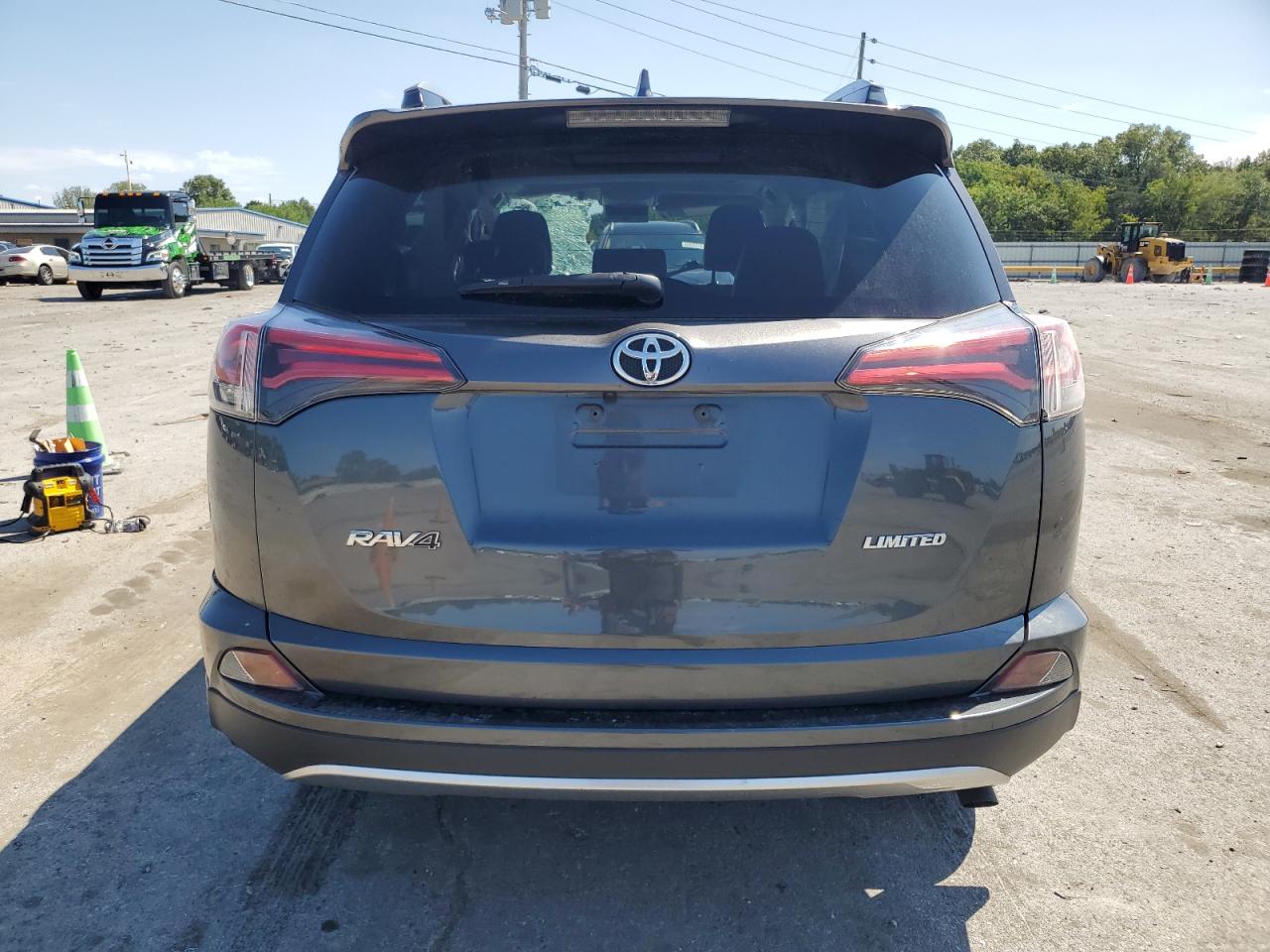 2018 Toyota Rav4 Limited VIN: JTMYFREV6JJ733515 Lot: 68437704