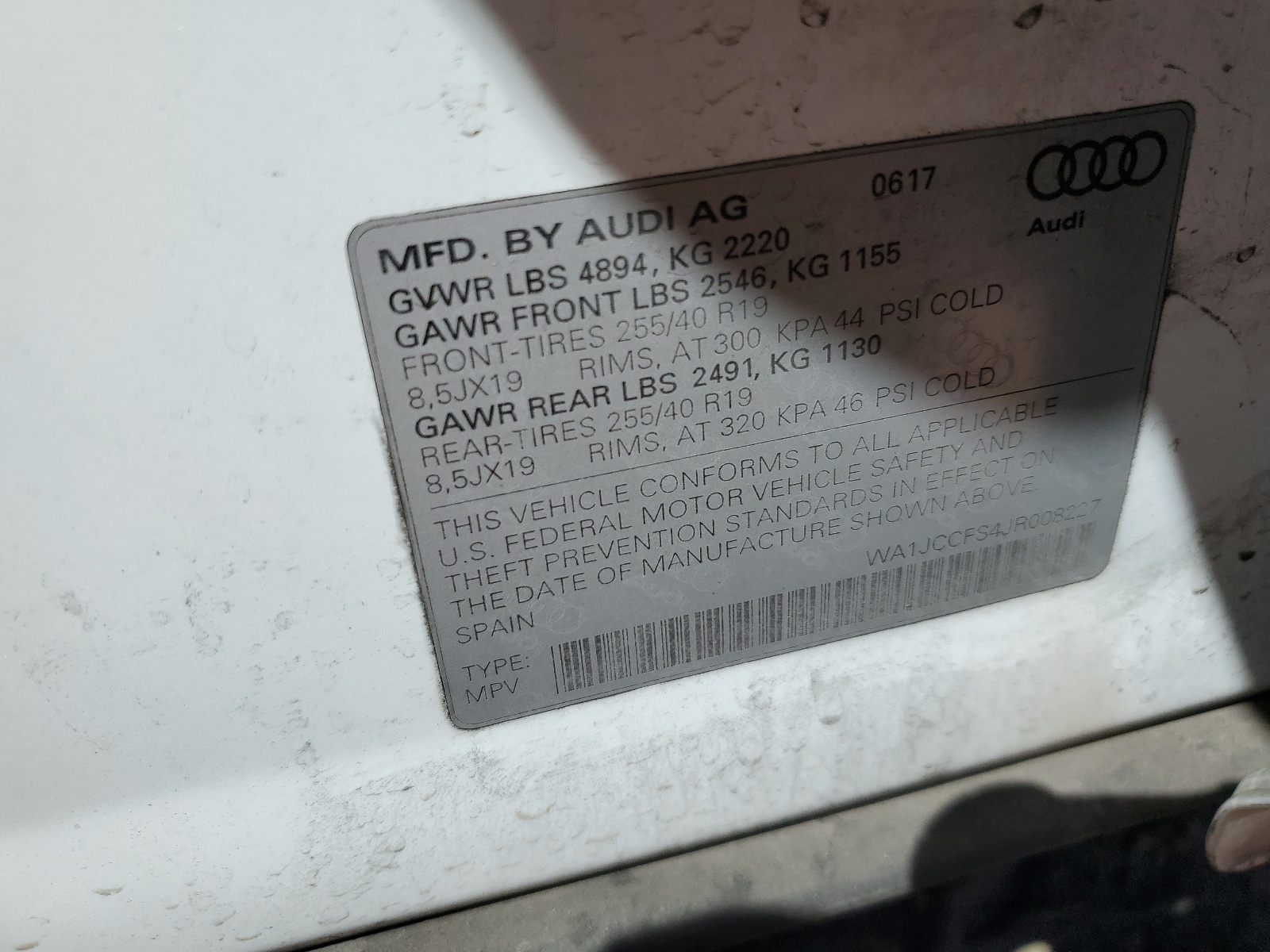 WA1JCCFS4JR008227 2018 Audi Q3 Premium Plus