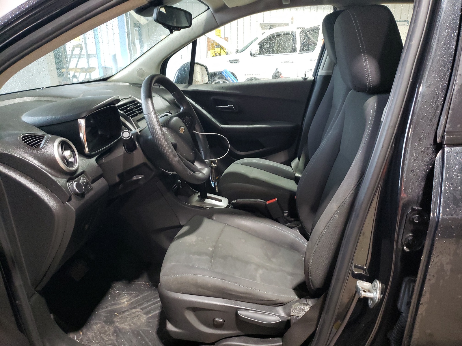 3GNCJPSB8FL252969 2015 Chevrolet Trax 1Ls