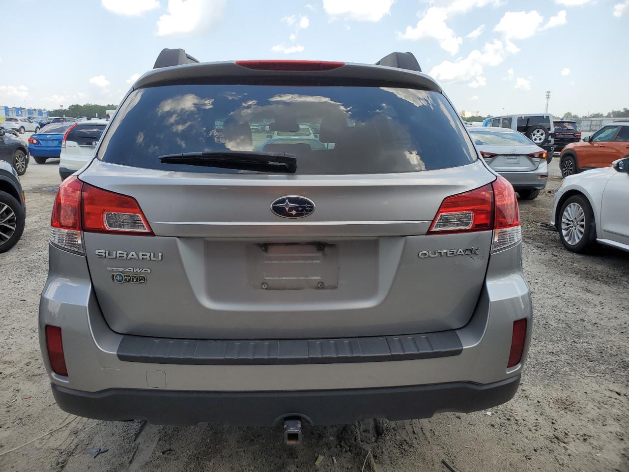 2010 Subaru Outback 2.5I Limited VIN: 4S4BRCKC8A3348437 Lot: 67313824