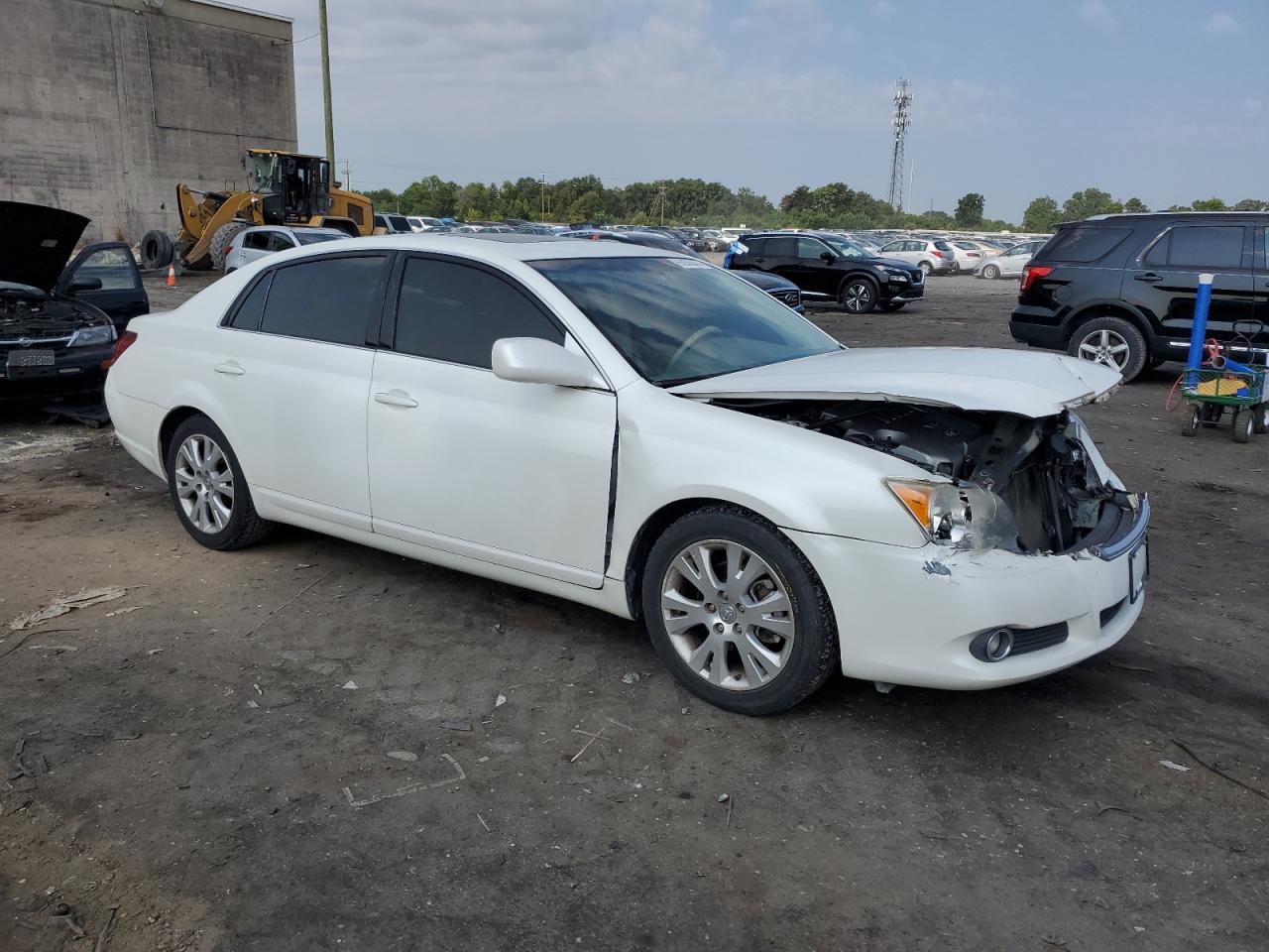 2008 Toyota Avalon - Image 4