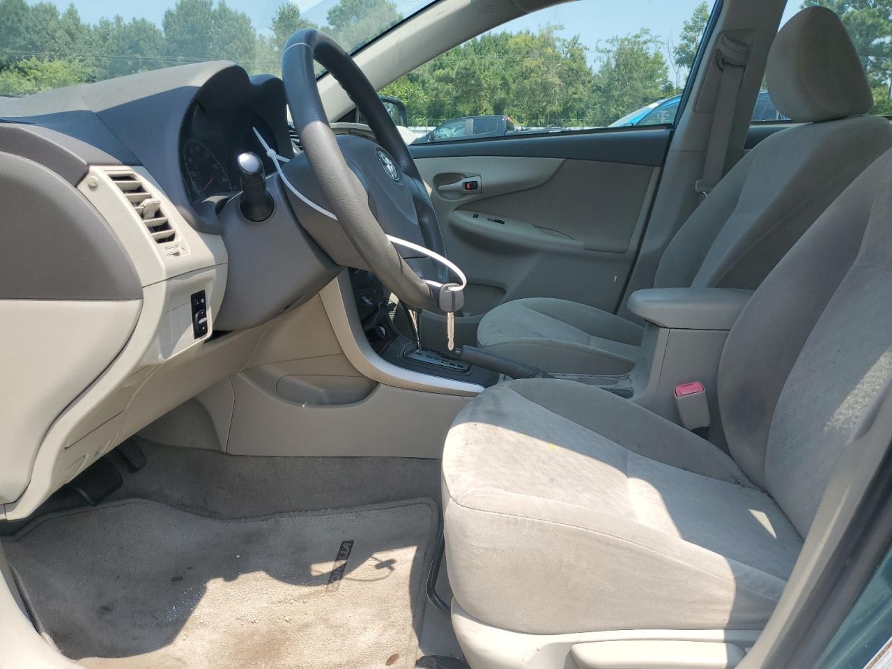 2009 Toyota Corolla Base VIN: JTDBL40E99J030172 Lot: 64872564