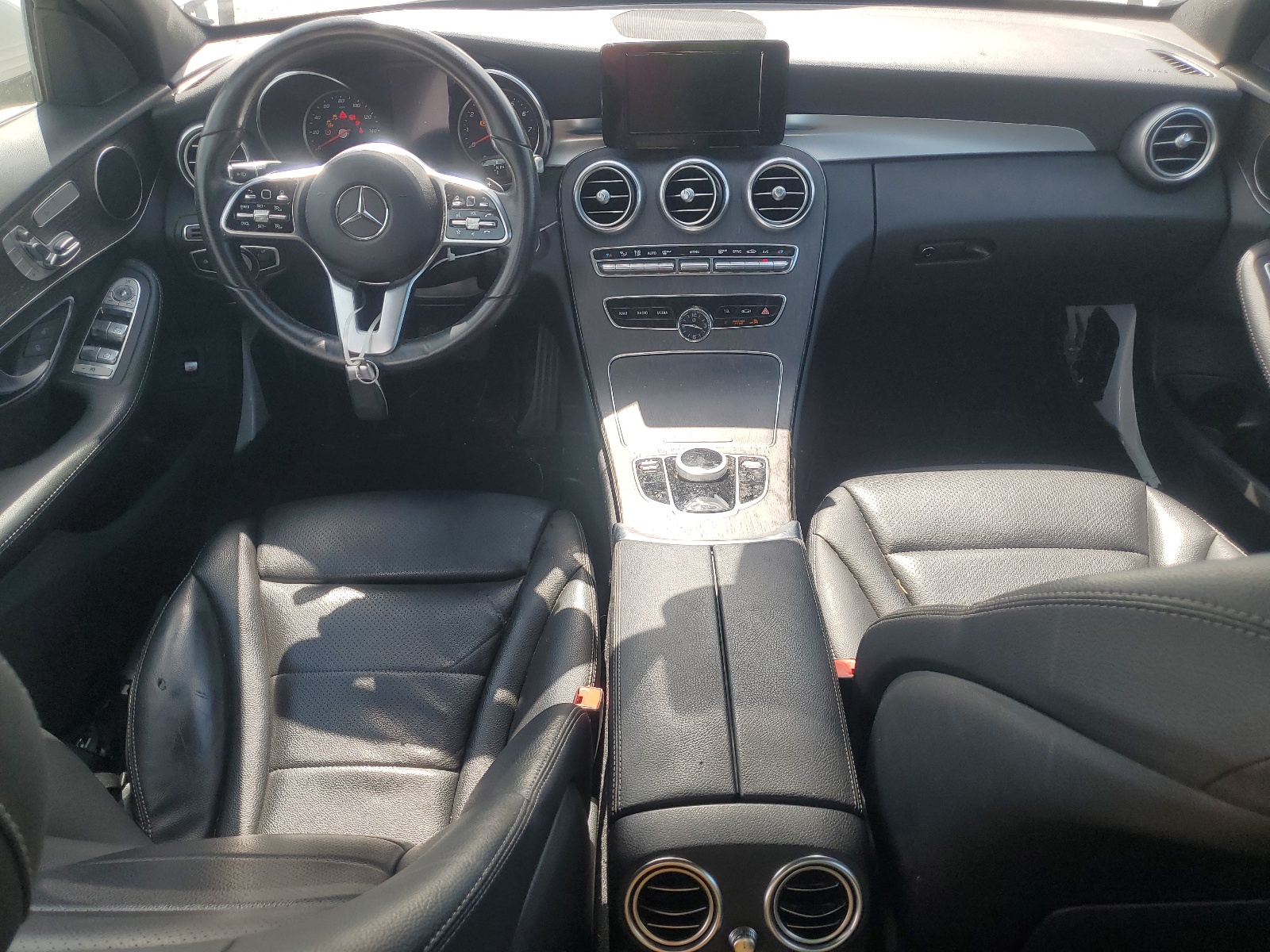 55SWF8DB9KU286615 2019 Mercedes-Benz C 300