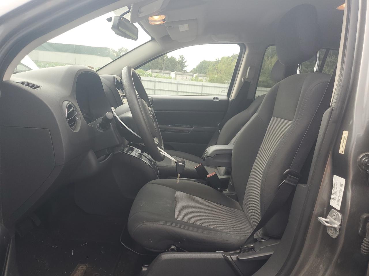 1C4NJDBB0DD253665 2013 Jeep Compass Sport