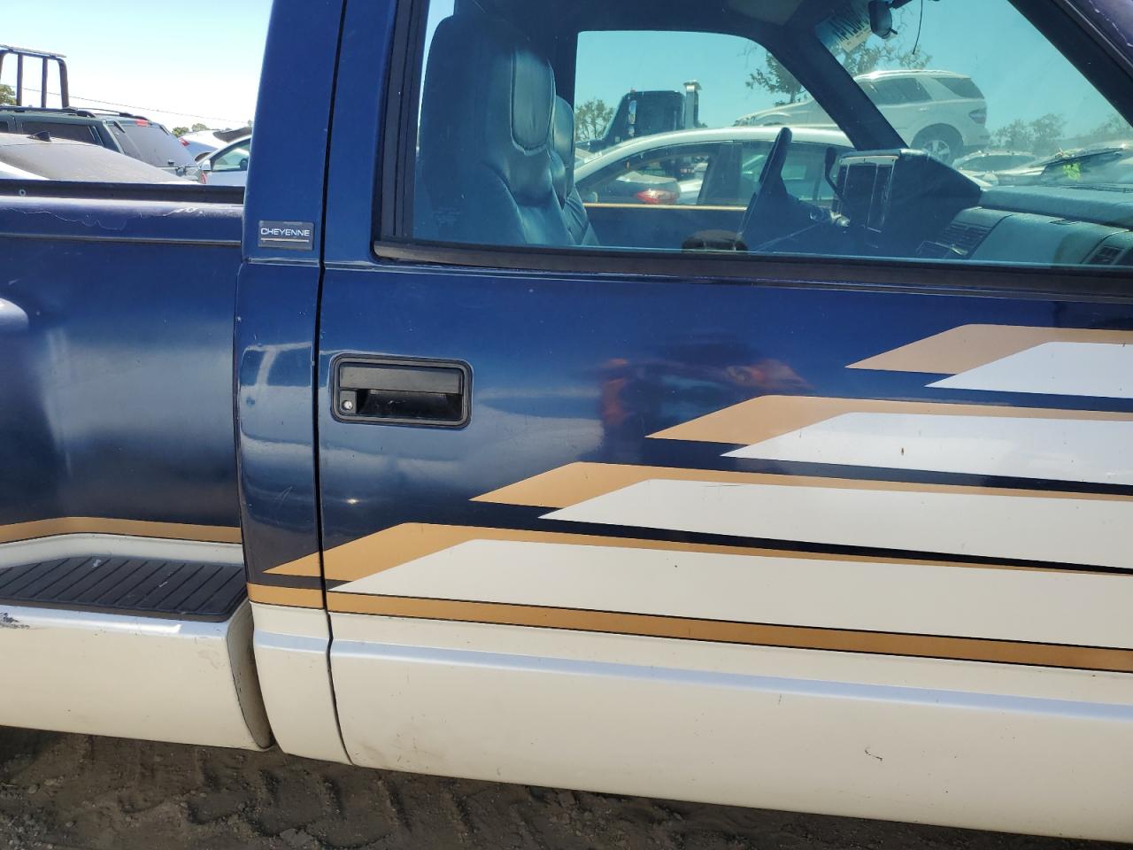 1994 Chevrolet Gmt-400 C1500 VIN: 1GBDC14KXRZ195564 Lot: 67940274