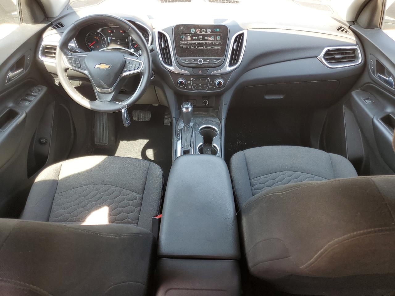 3GNAXJEV9JL184716 2018 Chevrolet Equinox Lt