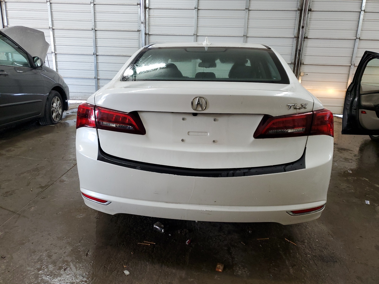 19UUB2F34GA000226 2016 Acura Tlx