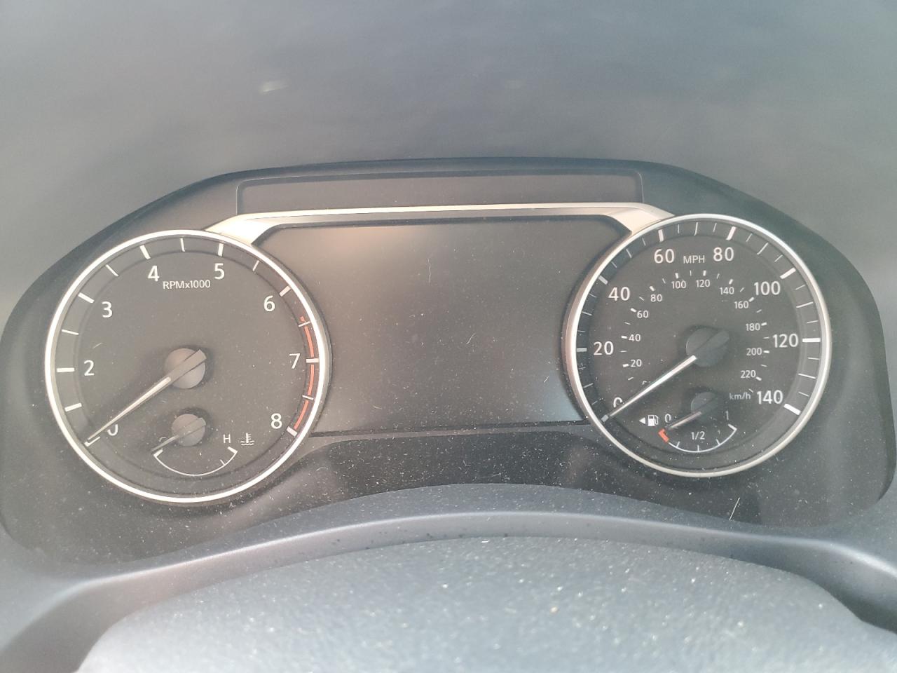 2021 Nissan Altima - Image 9