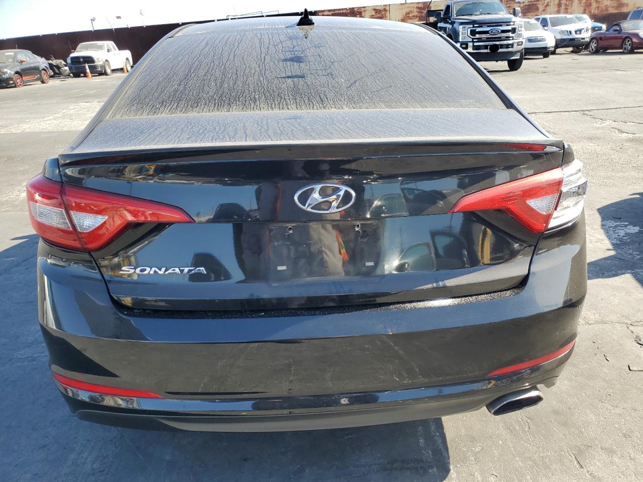 2016 Hyundai Sonata Se VIN: 5NPE24AF2GH261864 Lot: 69340854