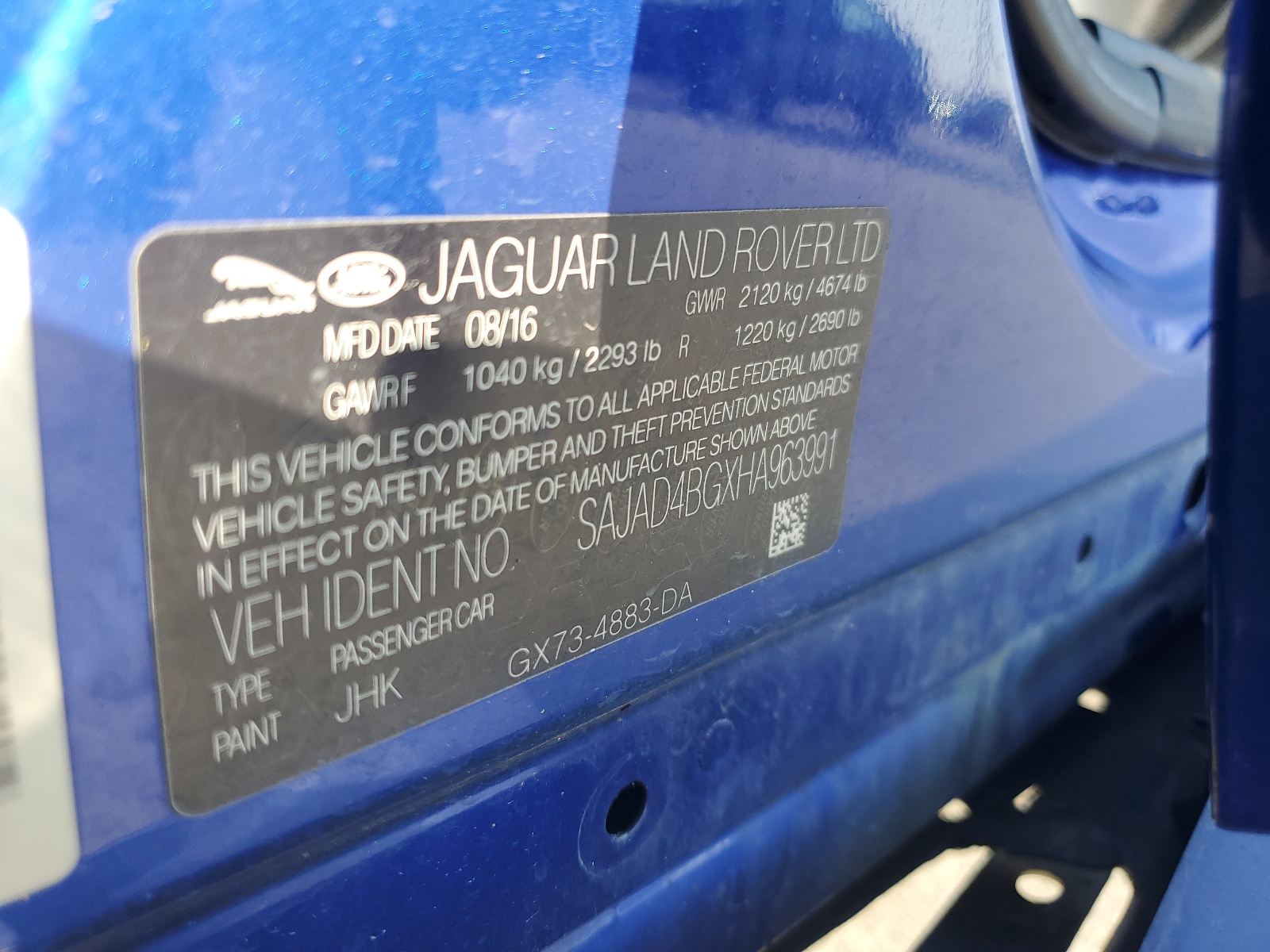 SAJAD4BGXHA963991 2017 Jaguar Xe Premium