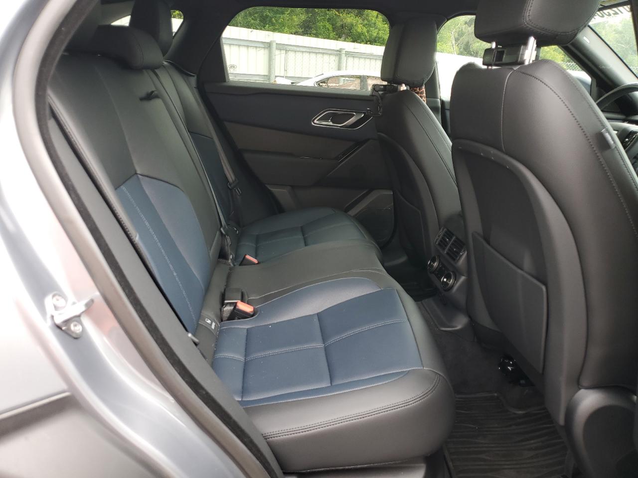 2024 Land Rover Range Rover - Image 11