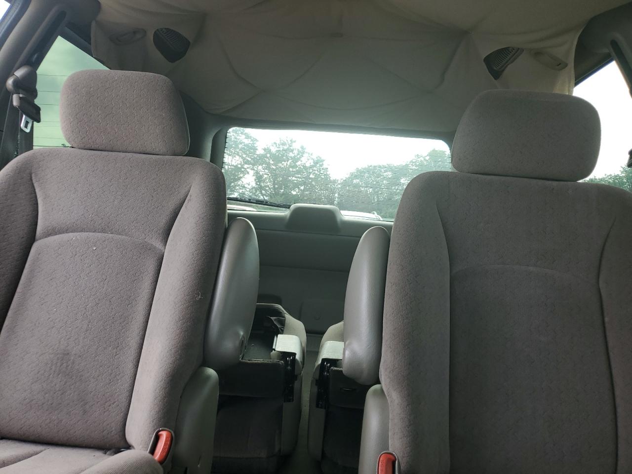 2002 Dodge Grand Caravan Ex VIN: 2B4GP74L32R598291 Lot: 65797914