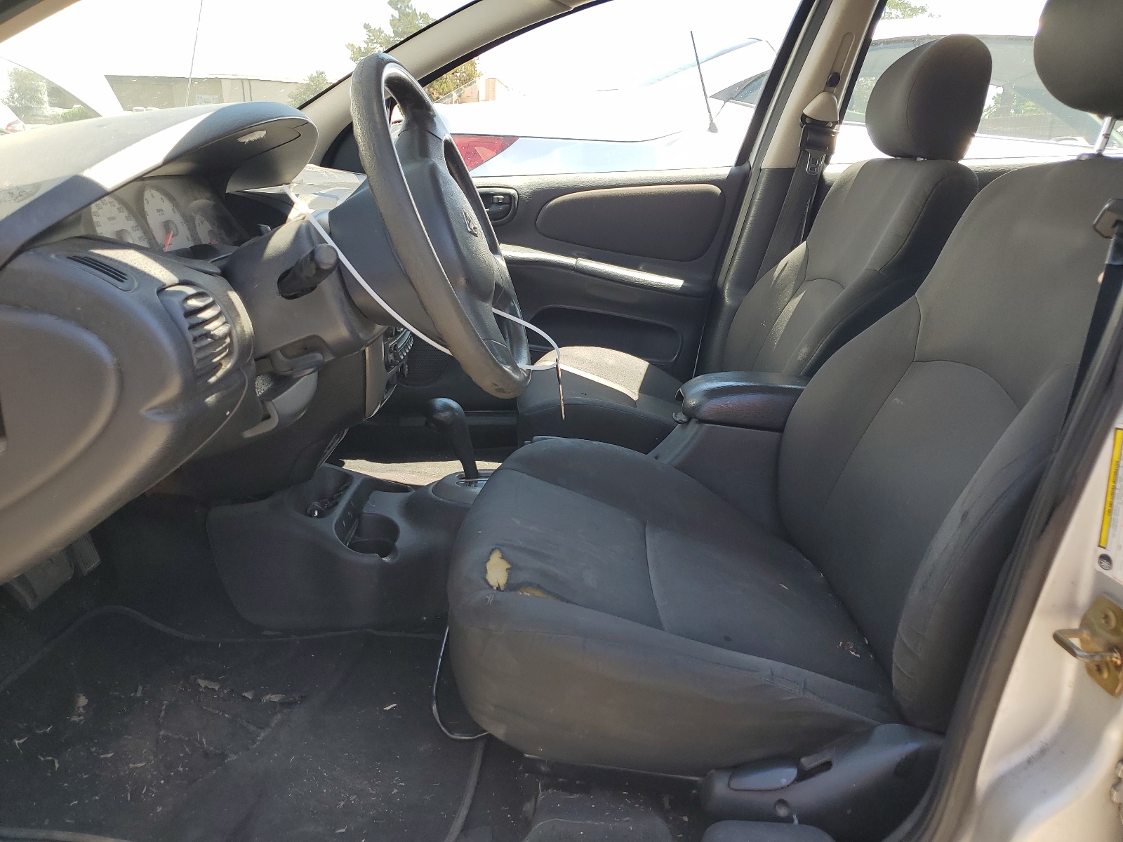 1B3ES56C25D209451 2005 Dodge Neon Sxt