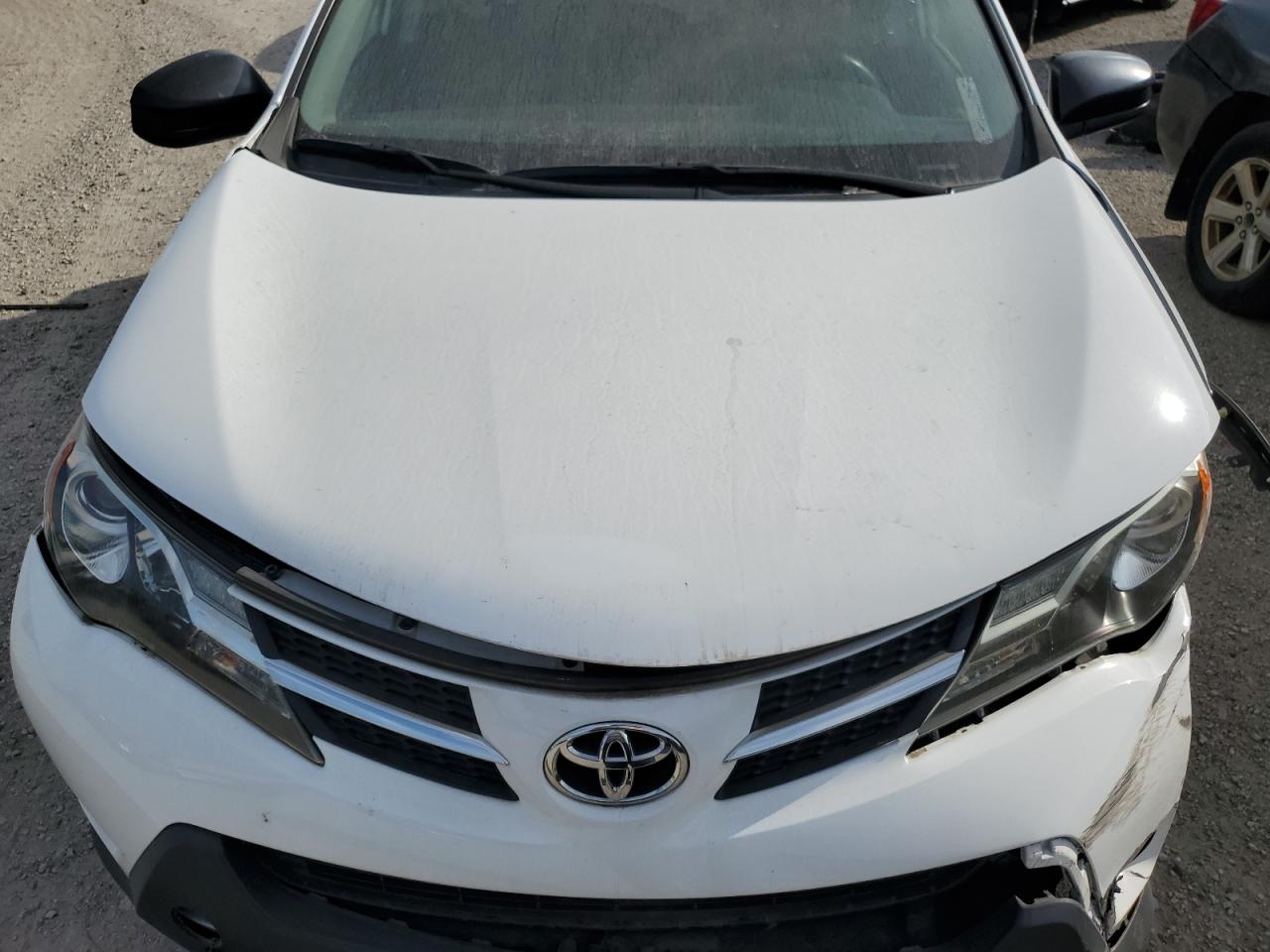 2T3BFREV4FW293552 2015 Toyota Rav4 Le