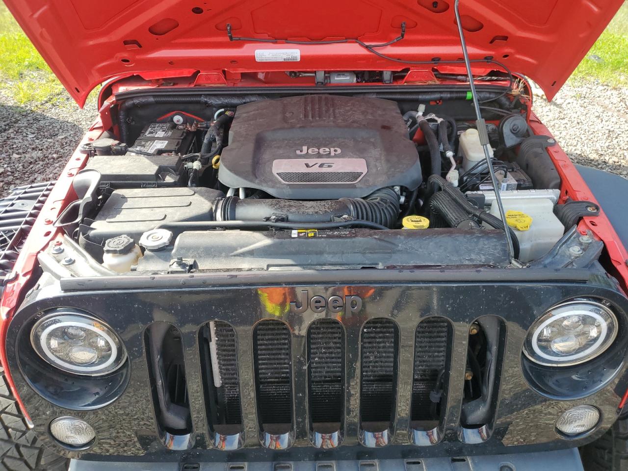 1C4BJWDG6HL560857 2017 Jeep Wrangler Unlimited Sport