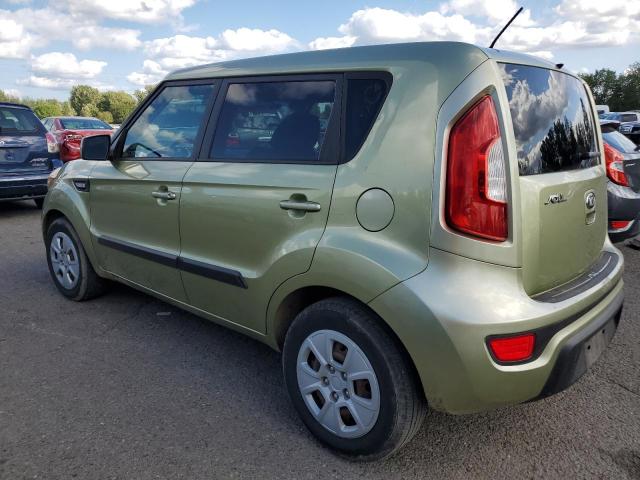  KIA SOUL 2013 Зеленый