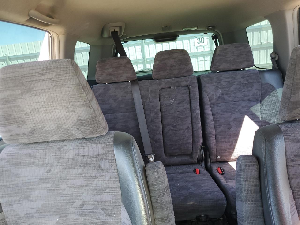 2002 Honda Cr-V Lx VIN: JHLRD68442C008399 Lot: 68003474