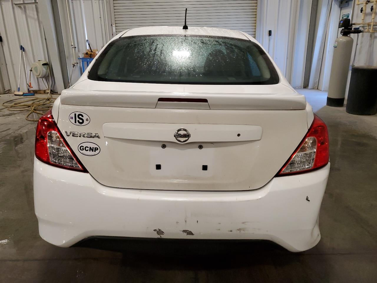 2018 Nissan Versa S VIN: 3N1CN7AP5JL823047 Lot: 65686594