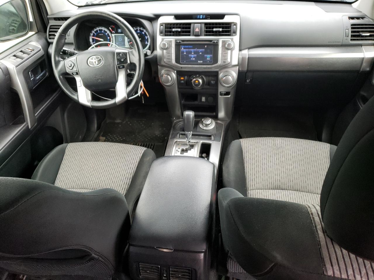 2017 Toyota 4Runner - Image 8