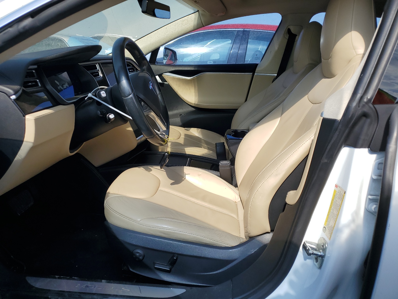 5YJSA1H11FFP68881 2015 Tesla Model S 85