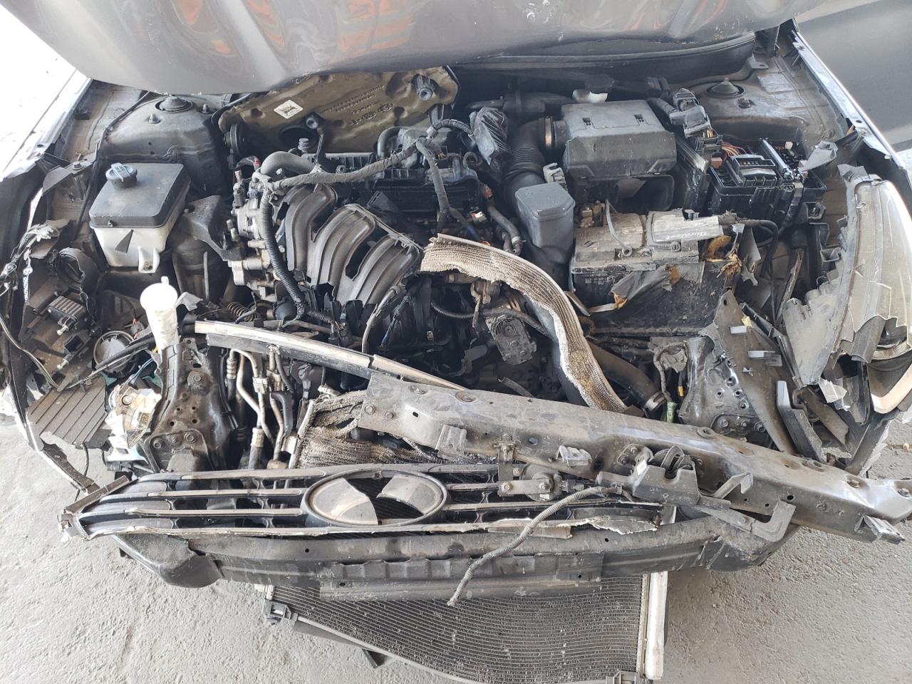 2019 Hyundai Sonata - Image 21