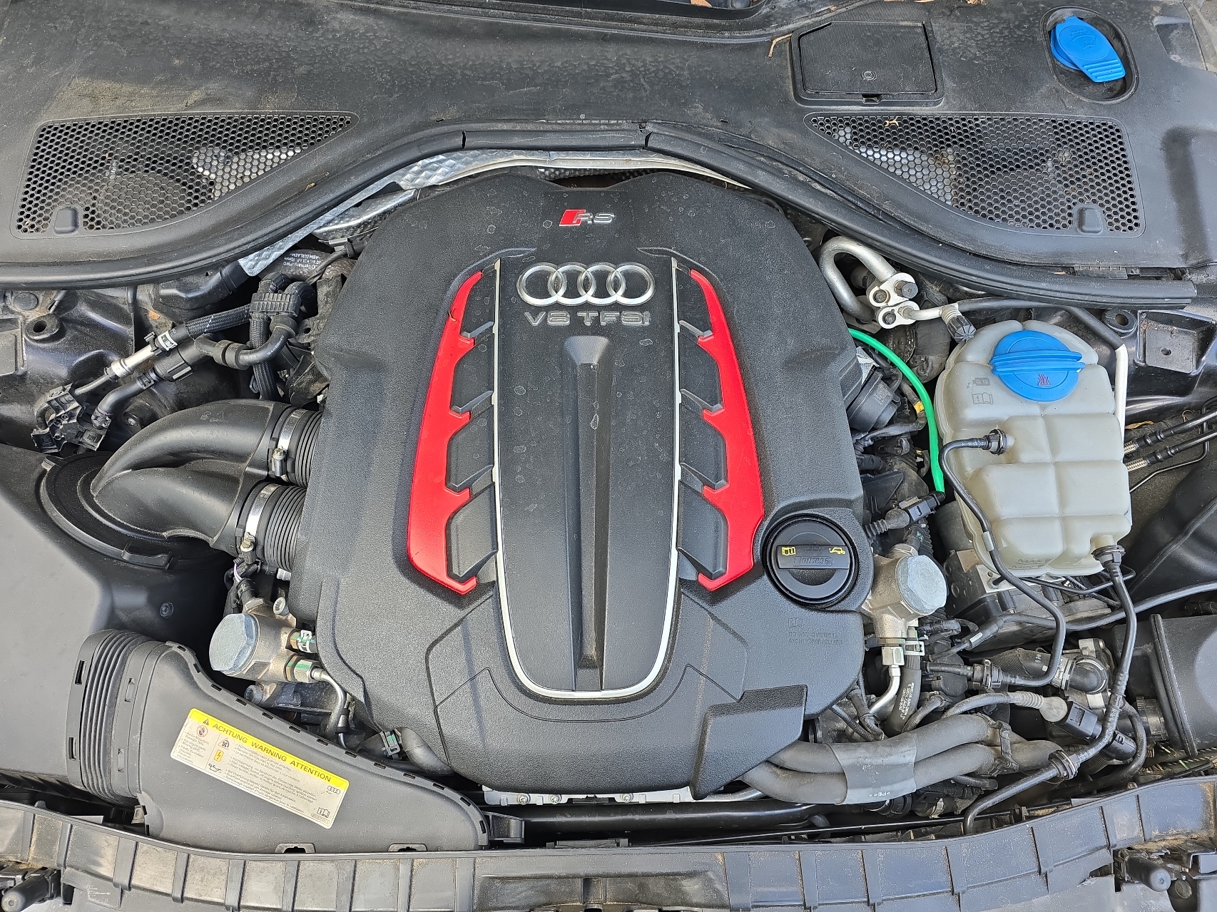 2016 Audi Rs7 vin: WUAW2AFC5GN900081