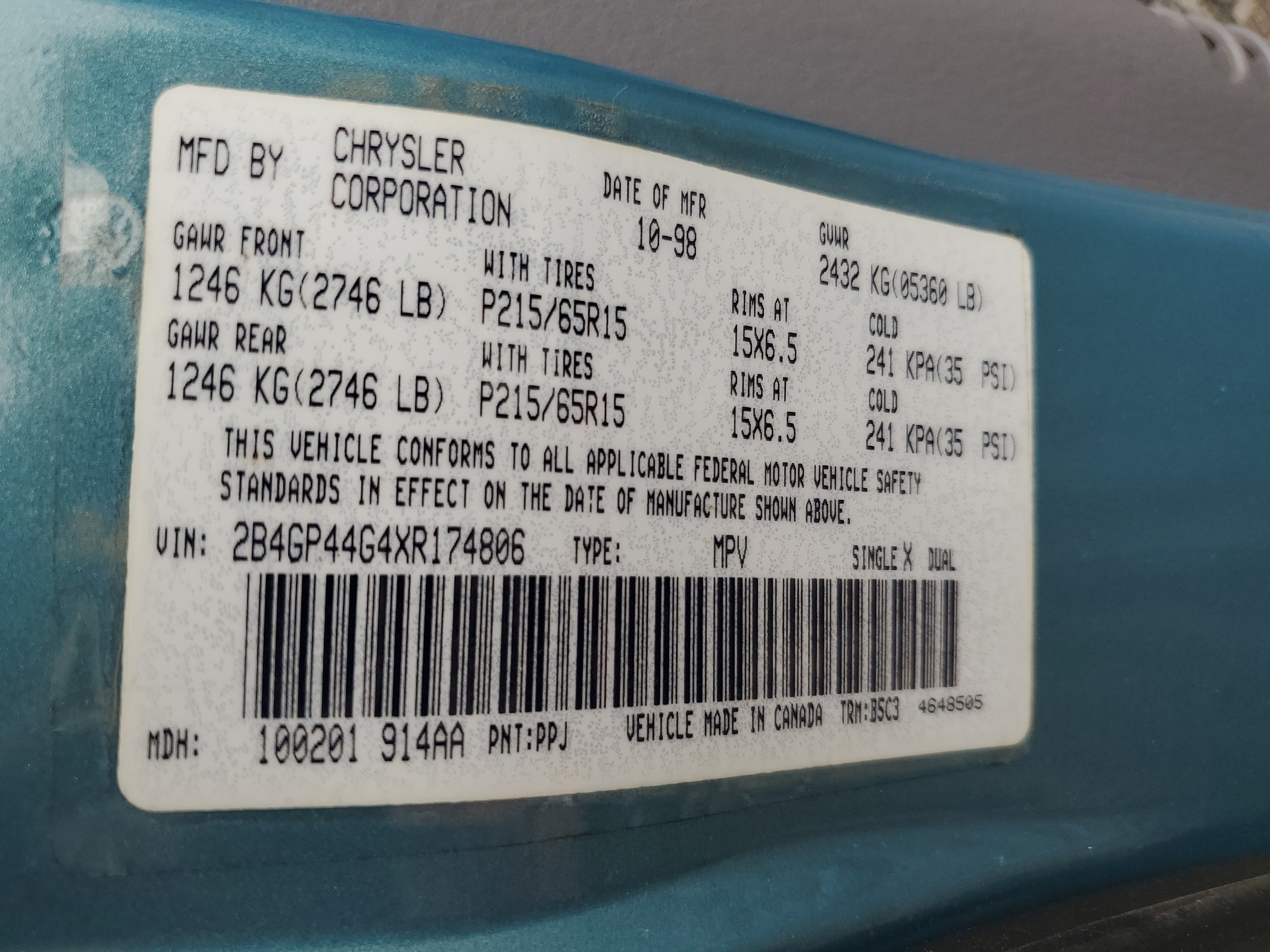 2B4GP44G4XR174806 1999 Dodge Grand Caravan Se