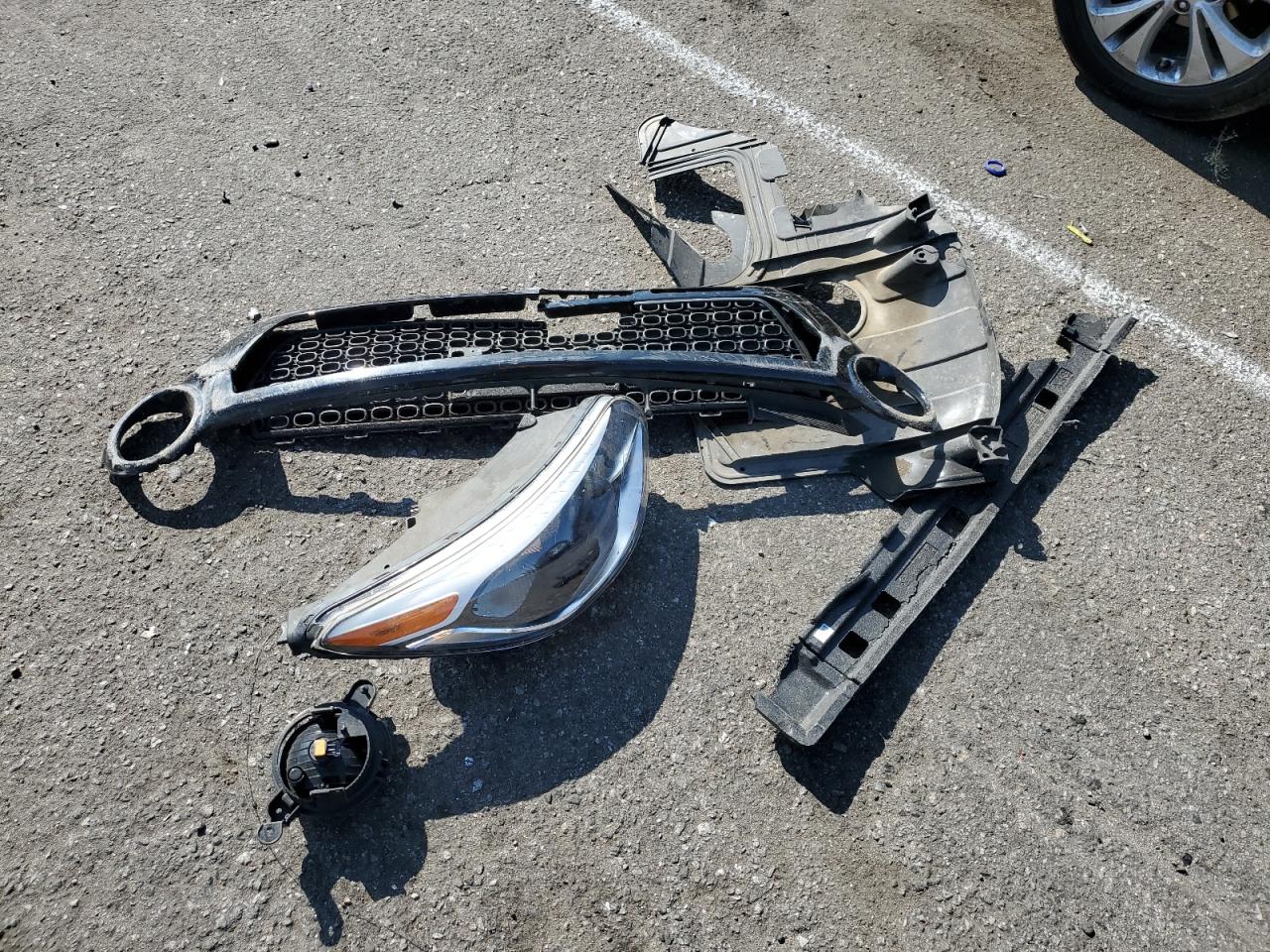 2016 Kia Soul + VIN: KNDJP3A56G7273599 Lot: 65382304