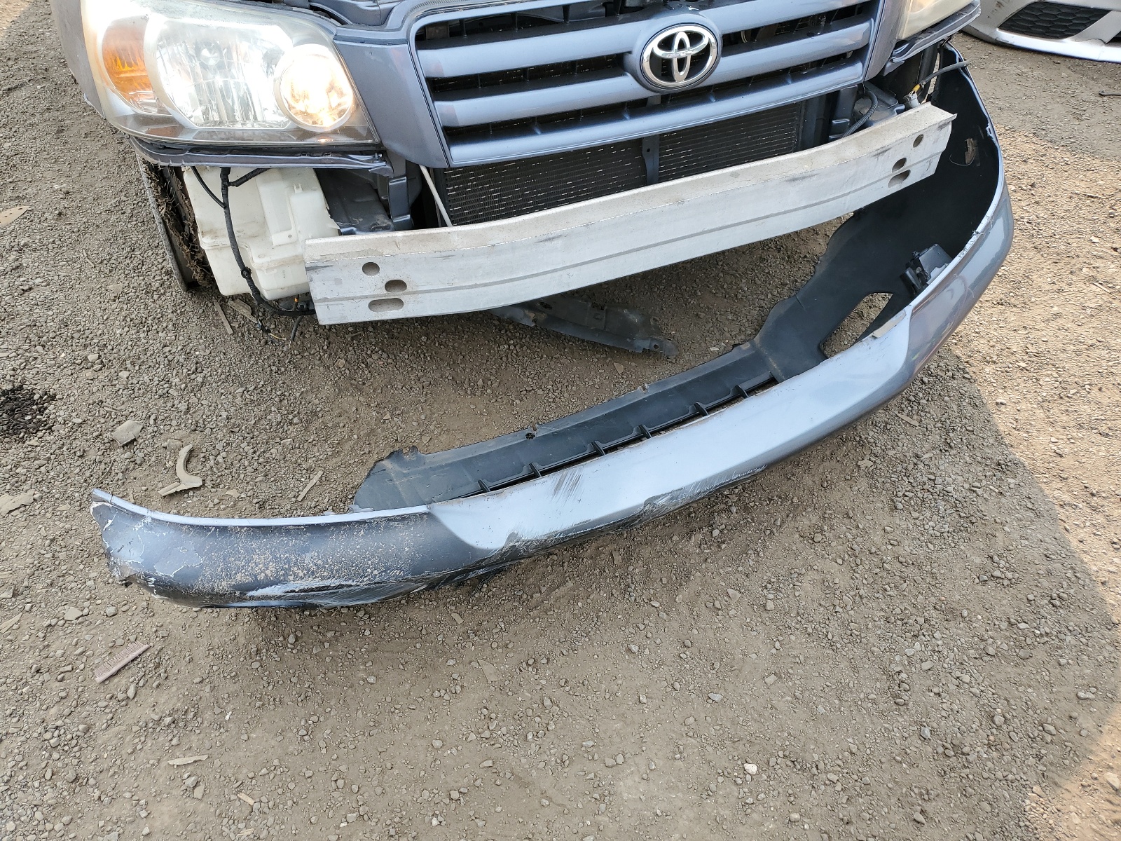 JTEEP21A950074184 2005 Toyota Highlander Limited