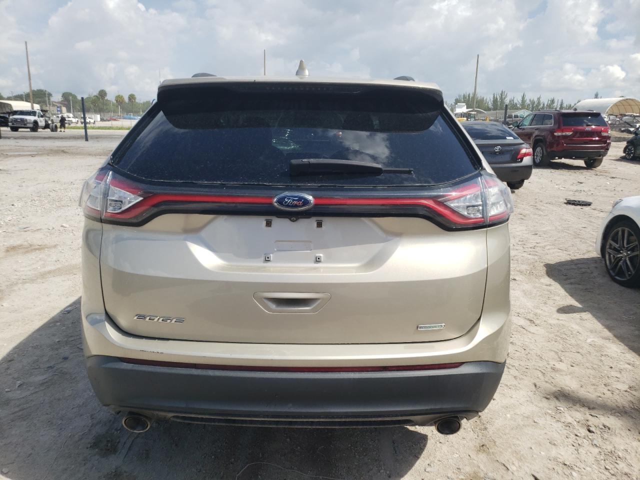 2018 Ford Edge Se vin: 2FMPK3G9XJBB11973