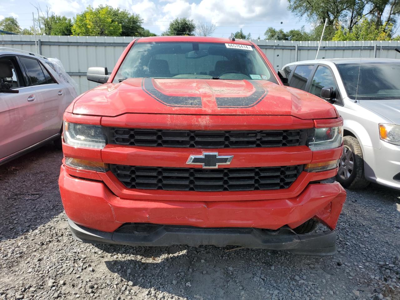 3GCUKPEC7JG208655 2018 Chevrolet Silverado K1500 Custom