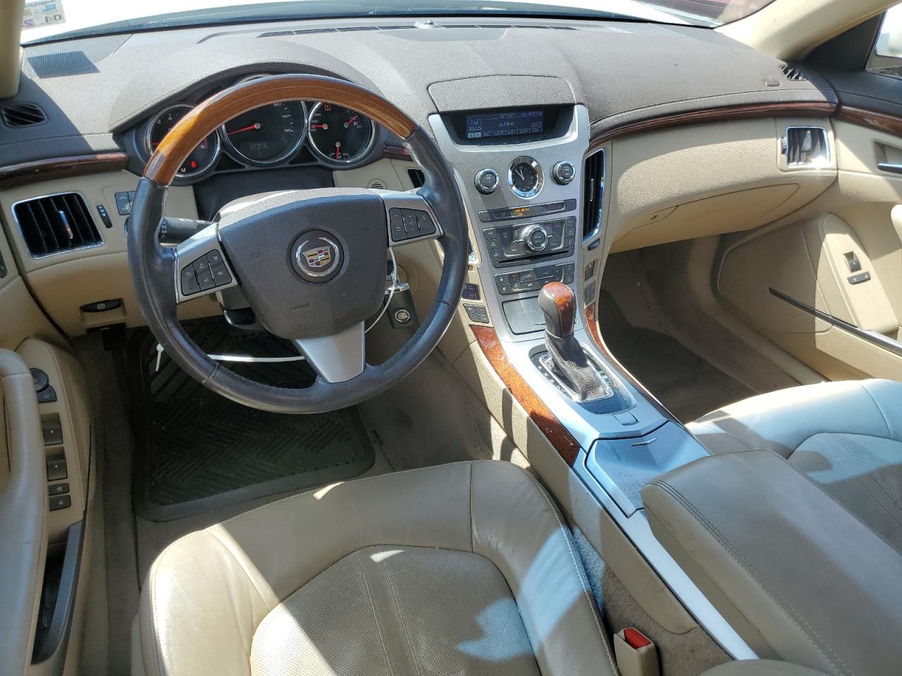 2010 Cadillac CTS - Image 8