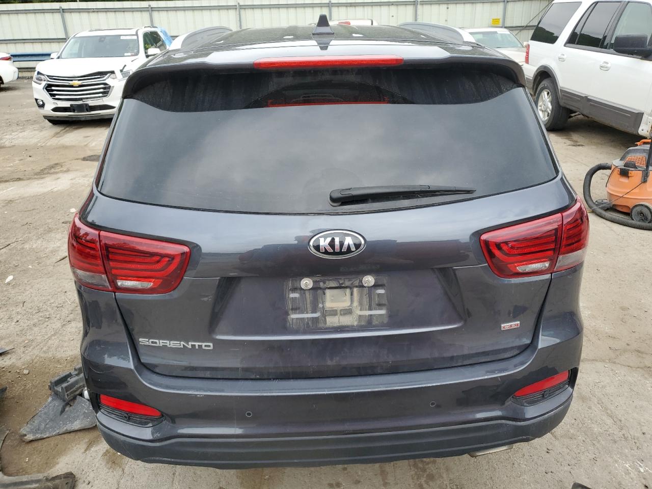 2019 Kia Sorento L VIN: 5XYPGDA35KG523912 Lot: 67843024