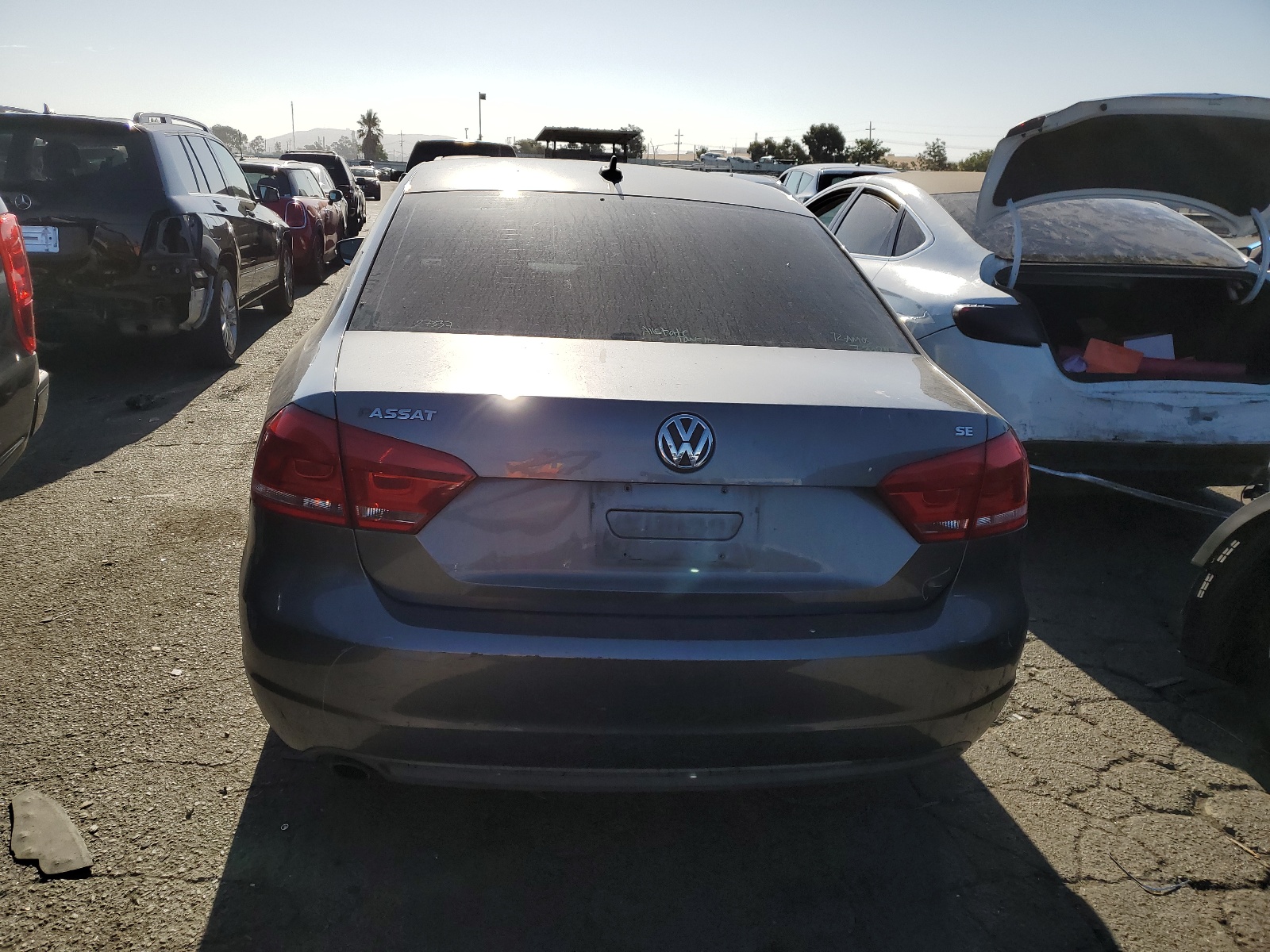 1VWBP7A35DC015441 2013 Volkswagen Passat Se