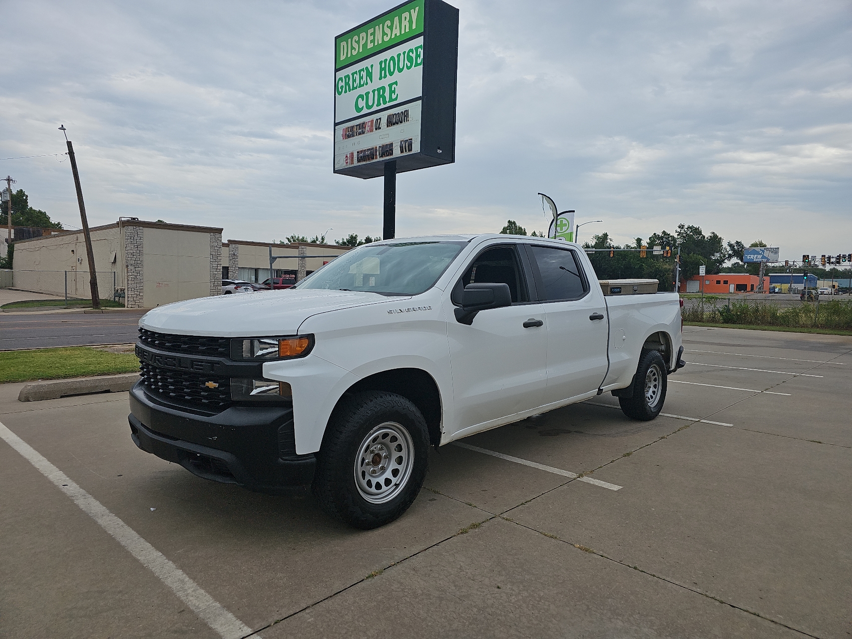 2020 Chevrolet Silverado K1500 vin: 3GCUYAEF7LG335852