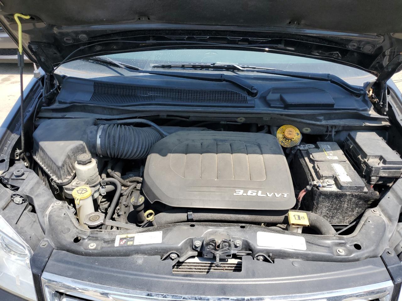 2016 Chrysler Town & Country Touring VIN: 2C4RC1BG1GR297584 Lot: 66478404