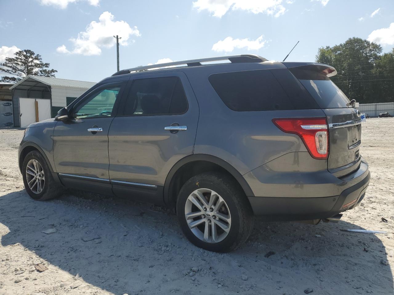 2013 Ford Explorer - Image 2