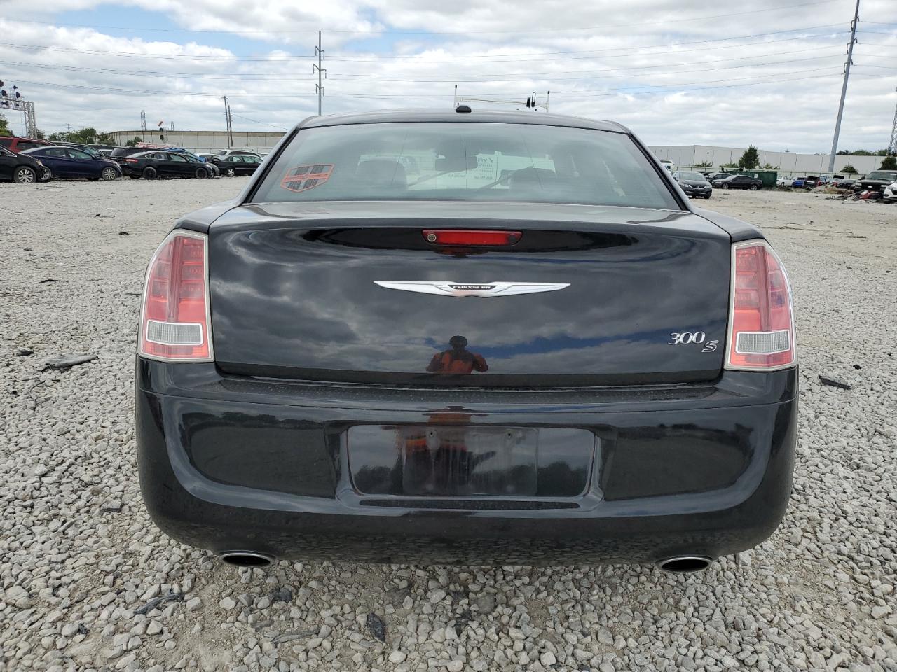 2013 Chrysler 300 S VIN: 2C3CCABT7DH544745 Lot: 68233764