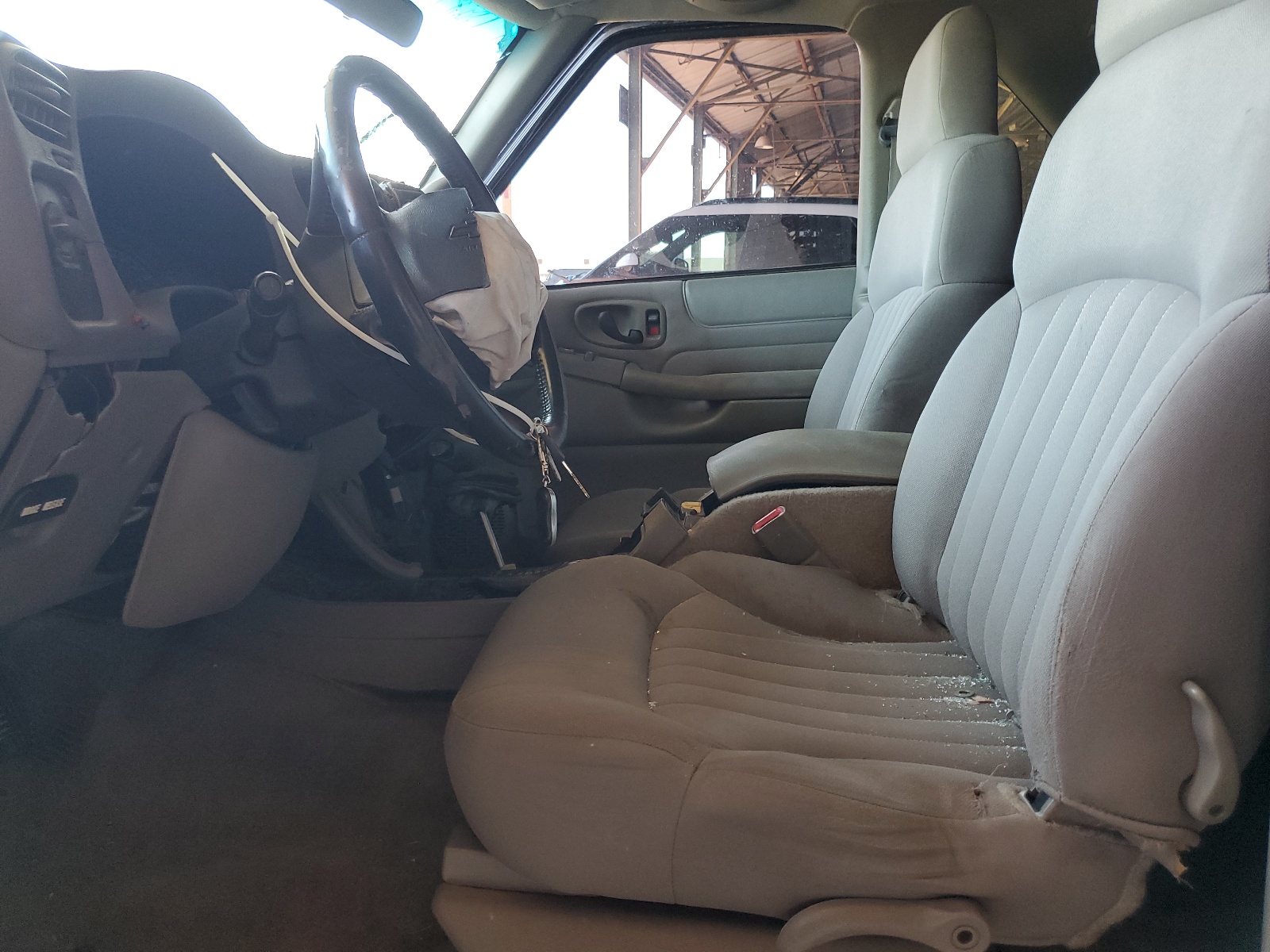 1GNCS18X83K105576 2003 Chevrolet Blazer