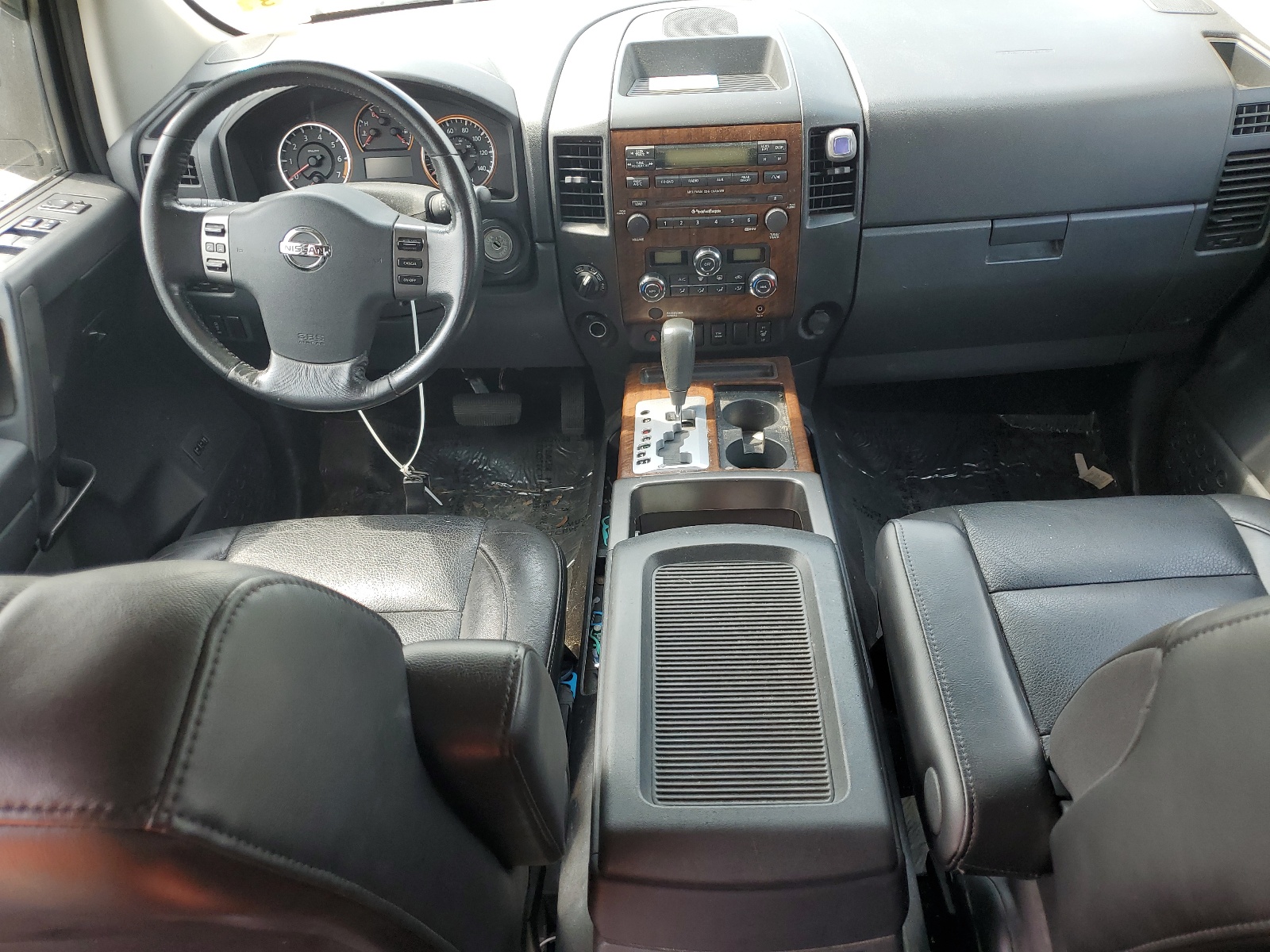 1N6AA07CX9N307416 2009 Nissan Titan Xe