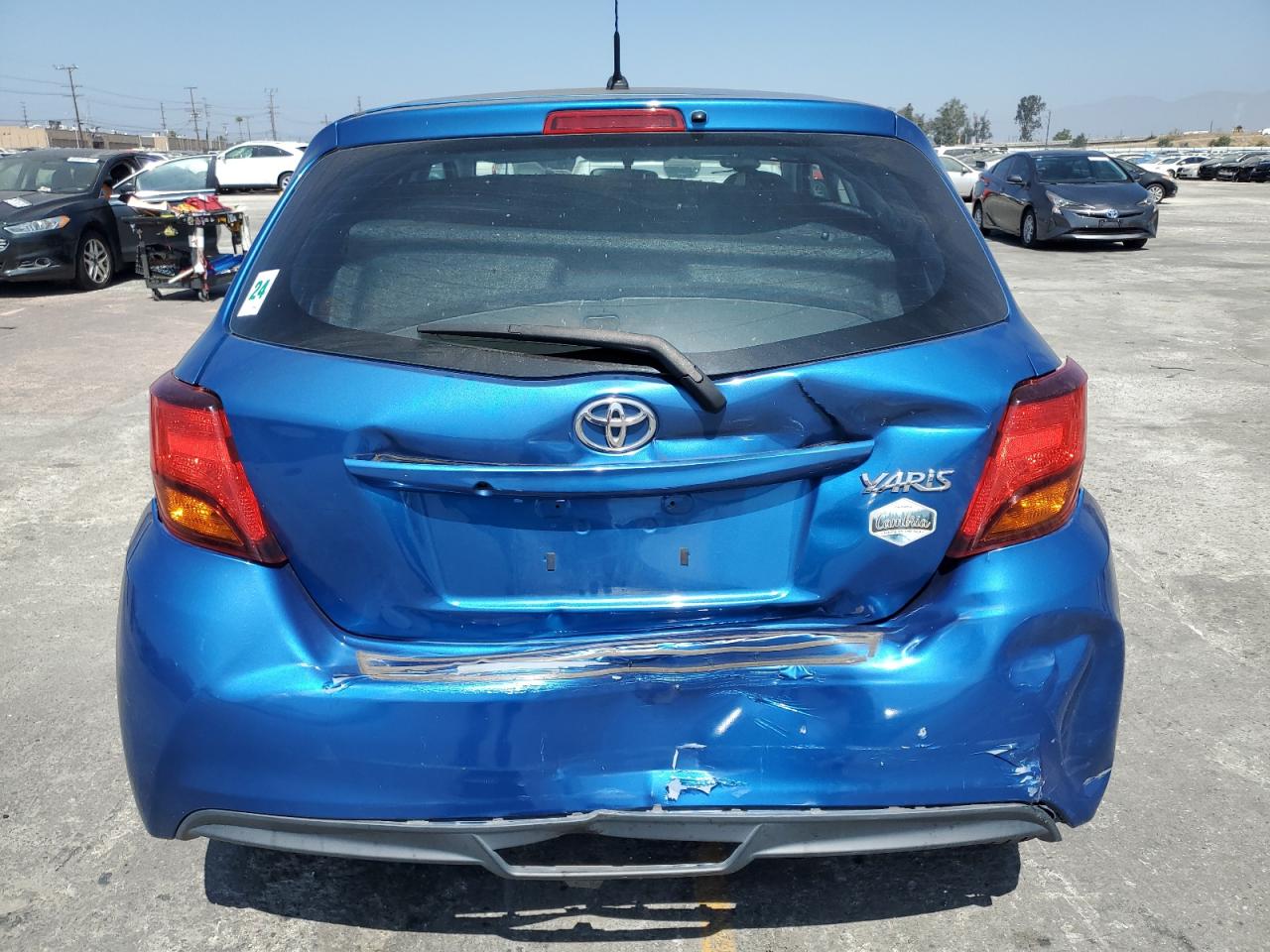 VNKKTUD39GA067560 2016 Toyota Yaris L