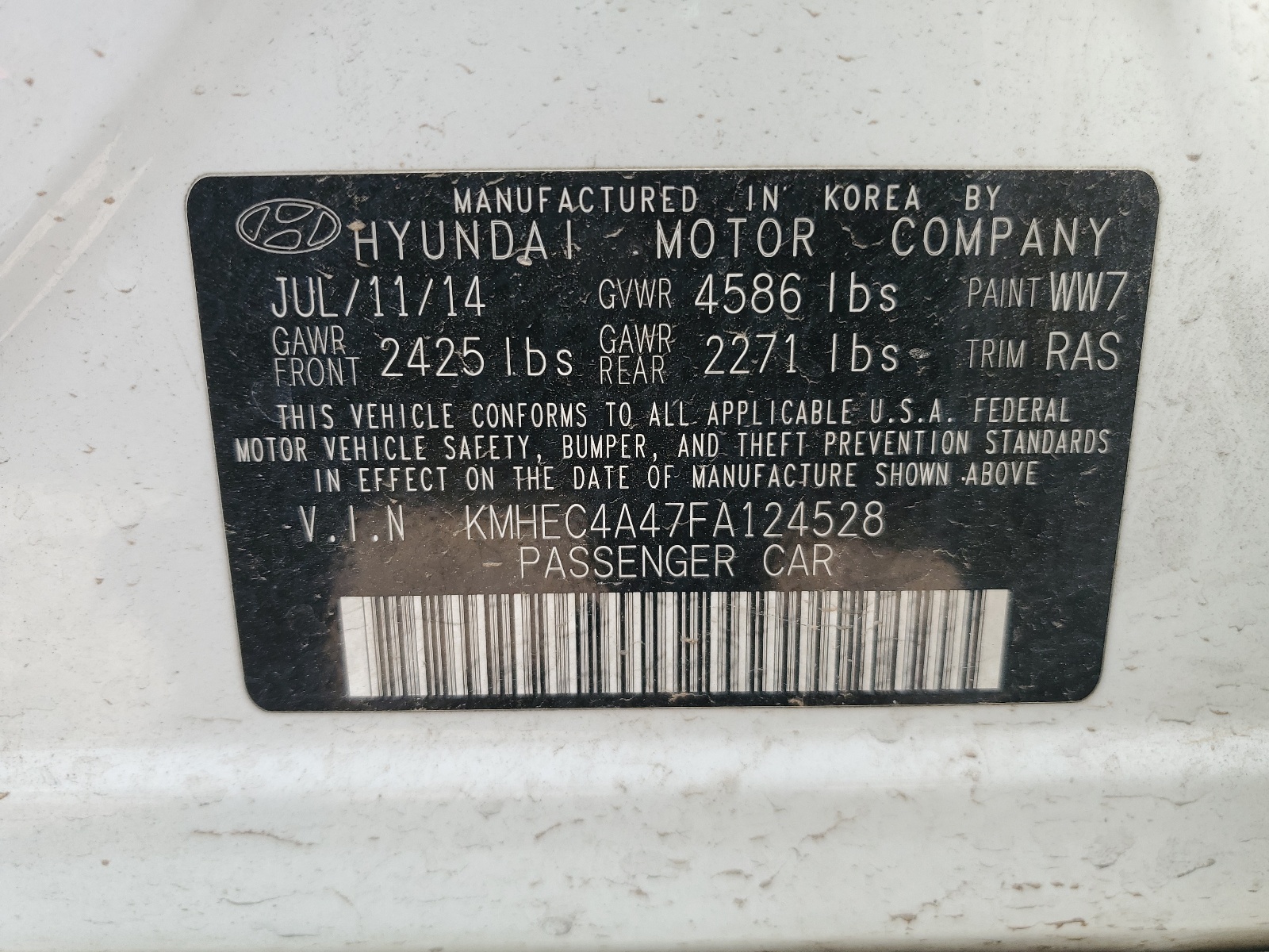 2015 Hyundai Sonata Hybrid vin: KMHEC4A47FA124528