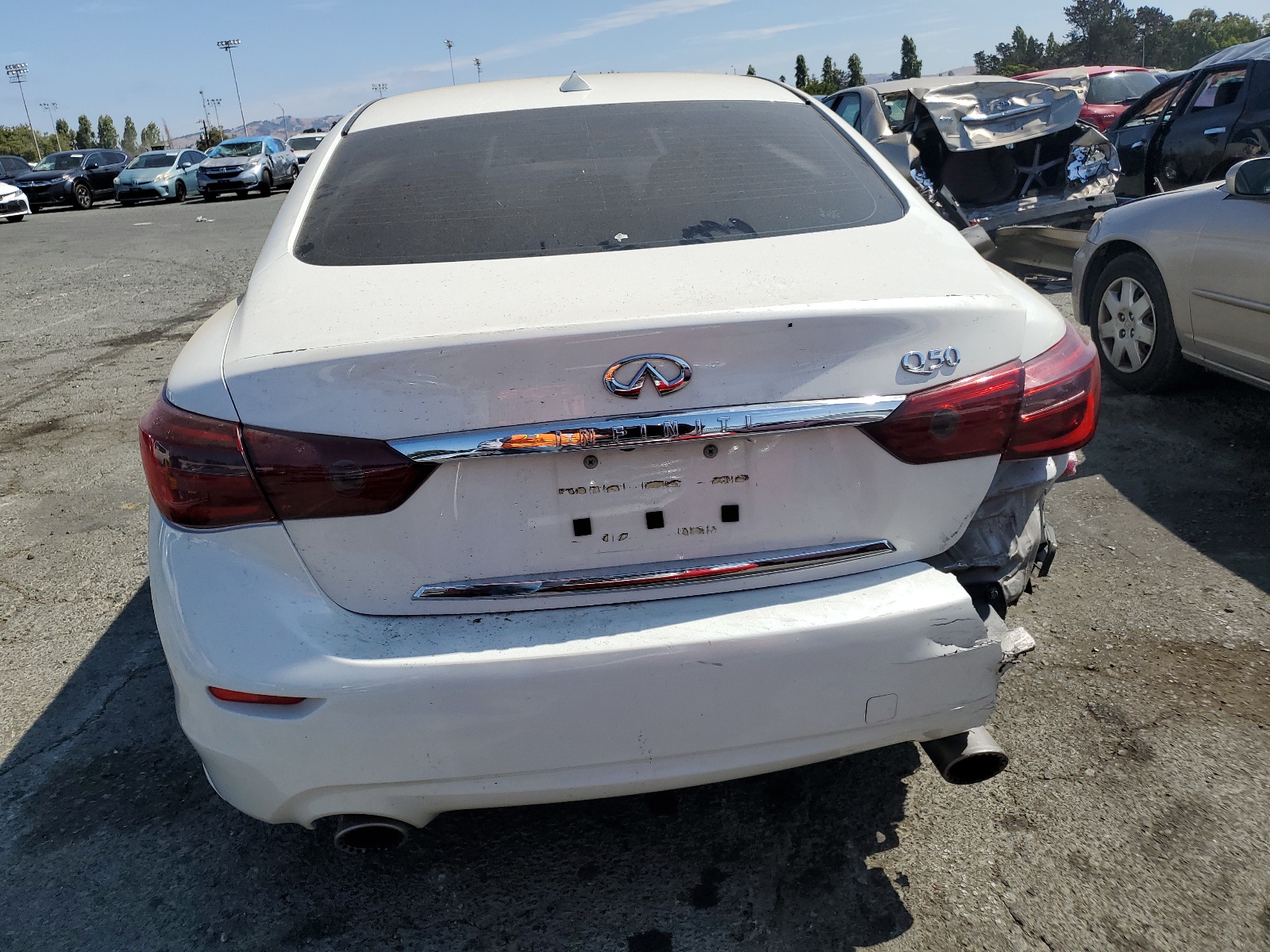 JN1EV7AP8HM732492 2017 Infiniti Q50 Premium