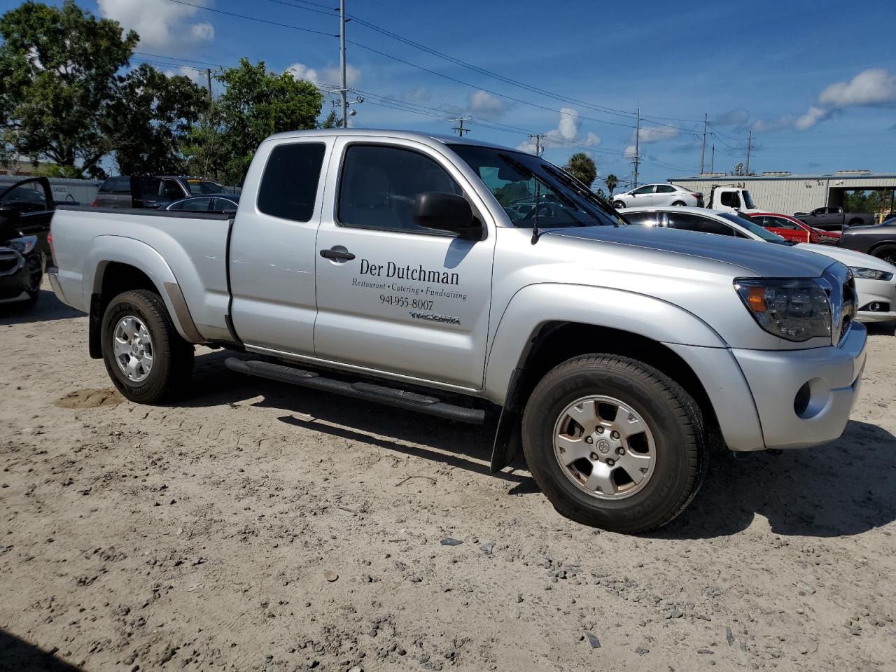 2011 Toyota Tacoma Prerunner Access Cab VIN: 5TFTX4GN0BX004819 Lot: 69788754