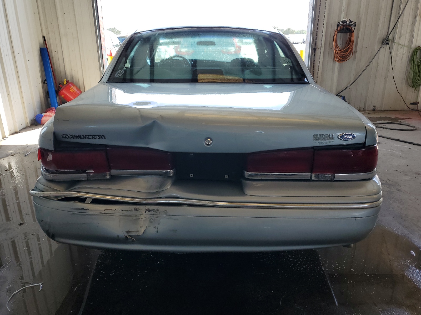 2FALP73W9TX183959 1996 Ford Crown Victoria
