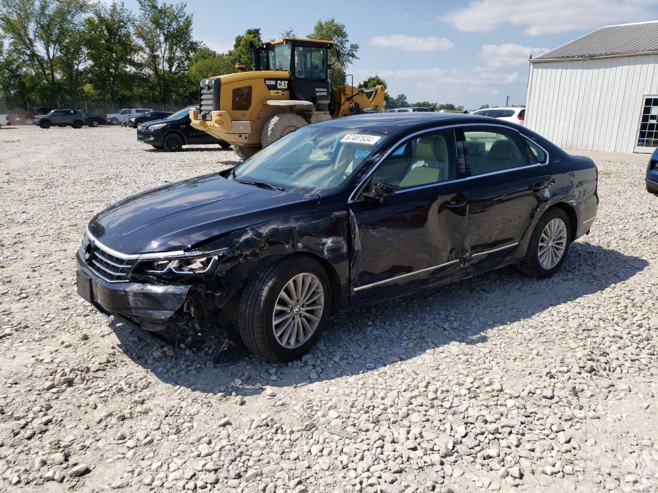 2017 Volkswagen Passat - Image 1